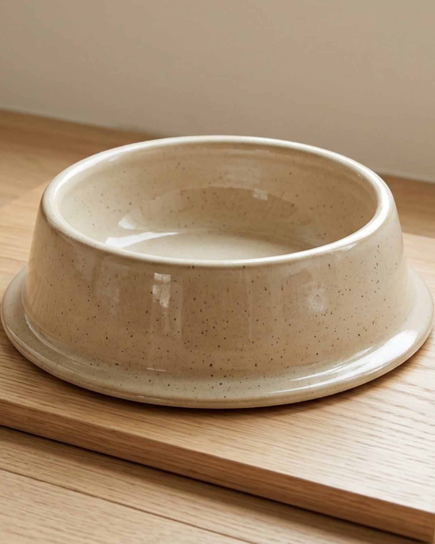 Jkwvd Stoneglaze Ceramic Pet Bowl Wide Base 24 oz Oatmeal - Lifestyle view