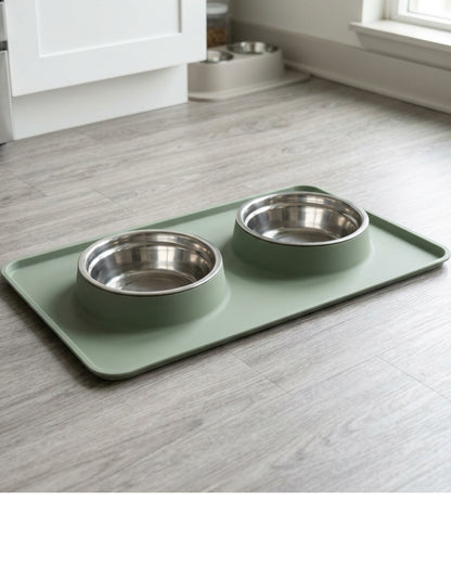Jkwvd Twinrail Pet Bowl Set Silicone Mat 16 oz Sage - Lifestyle view